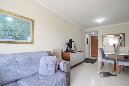 Apartamento para alugar com 66m², 2 quartos e 1 vagaSala