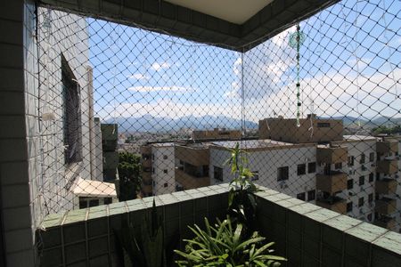 Apartamento para alugar com 66m², 2 quartos e 1 vagaSala - Varanda