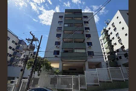 Apartamento para alugar com 66m², 2 quartos e 1 vagaFachada