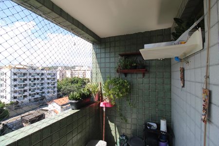 Apartamento para alugar com 66m², 2 quartos e 1 vagaSala - Varanda