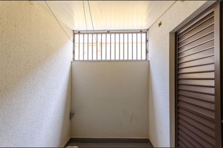 Apartamento para alugar com 42m², 2 quartos e 1 vagaQuarto 2 - Varanda