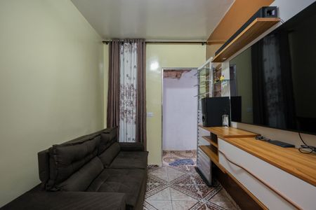 Sala de casa para alugar com 1 quarto, 70m² em Vila Iasi, Taboão da Serra