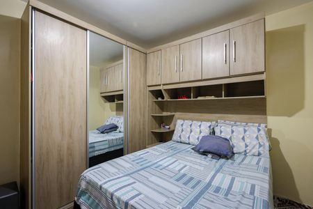 Quarto de casa para alugar com 1 quarto, 70m² em Vila Iasi, Taboão da Serra
