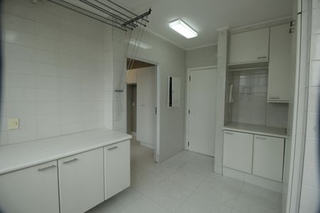 Apartamento à venda com 266m², 5 quartos e 3 vagasÁrea de Serviço