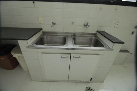 Apartamento à venda com 266m², 5 quartos e 3 vagasÁrea de Serviço