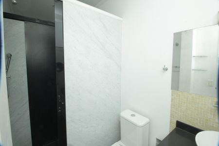 Apartamento à venda com 266m², 5 quartos e 3 vagasBanheiro da Suíte 2