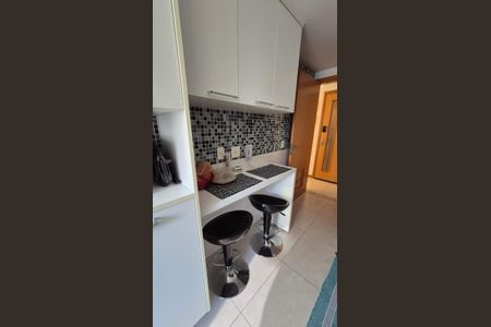 Apartamento à venda com 85m², 2 quartos e 1 vagaCozinha