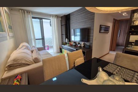 Apartamento à venda com 85m², 2 quartos e 1 vagaSala