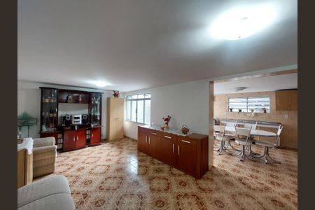 Casa à venda com 300m², 3 quartos e 1 vaga Casa à venda com 300m², 3 quartos e 1 vagaSala de Jantar