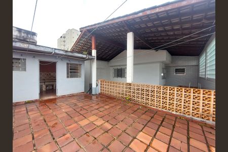 Casa à venda com 300m², 3 quartos e 1 vaga Casa à venda com 300m², 3 quartos e 1 vagaVaranda