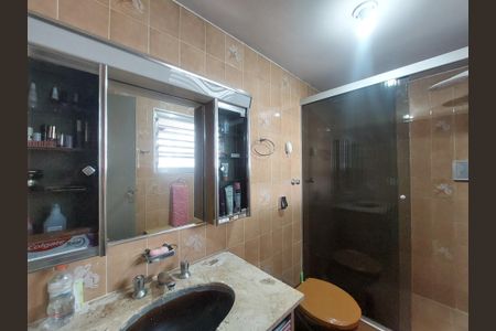 Casa à venda com 300m², 3 quartos e 1 vaga Casa à venda com 300m², 3 quartos e 1 vagaBanheiro 1