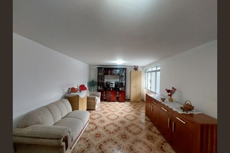 Sala de Jantar de casa à venda com 3 quartos, 300m² em Jardim Diomar, São Paulo