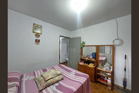 Casa à venda com 300m², 3 quartos e 1 vaga Casa à venda com 300m², 3 quartos e 1 vagaQuarto 1