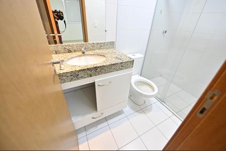 Apartamento para alugar com 60m², 2 quartos e 1 vaga Apartamento para alugar com 60m², 2 quartos e 1 vagaBanheiro Suíte