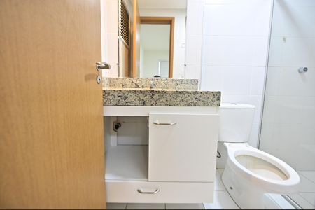 Apartamento para alugar com 60m², 2 quartos e 1 vaga Apartamento para alugar com 60m², 2 quartos e 1 vagaBanheiro Suíte