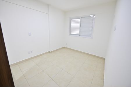 Apartamento para alugar com 60m², 2 quartos e 1 vaga Apartamento para alugar com 60m², 2 quartos e 1 vagaSuíte