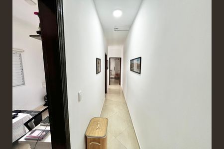 Casa à venda com 124m², 5 quartos e 2 vagasEscada
