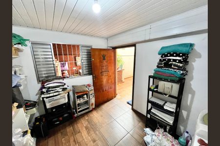 Casa à venda com 124m², 5 quartos e 2 vagasÁrea de Serviço