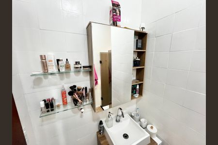 Casa à venda com 124m², 5 quartos e 2 vagasBanheiro da Suíte 3