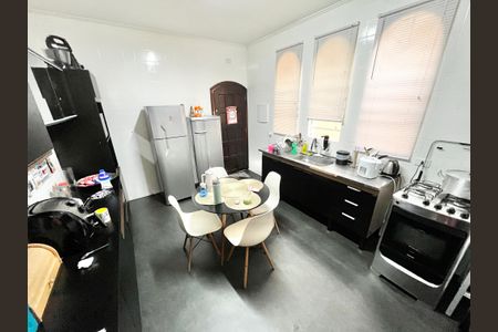 Casa à venda com 124m², 5 quartos e 2 vagasCozinha