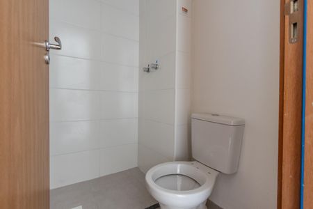 Apartamento para alugar com 38m², 2 quartos e sem vagaBanheiro