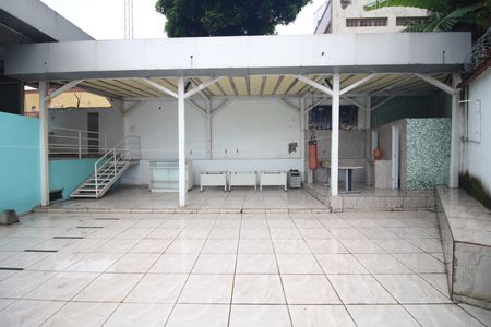 Casa para alugar com 365m², 3 quartos e 4 vagasQuintal