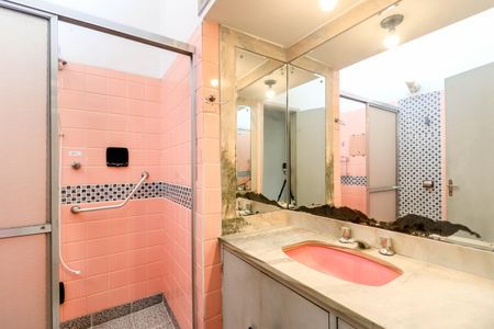 Casa à venda com 120m², 2 quartos e 1 vagaBanheiro