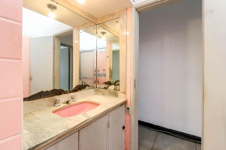 Casa à venda com 120m², 2 quartos e 1 vagaBanheiro