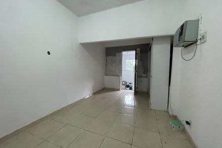Sala de casa para alugar com 1 quarto, 80m² em Parque Senhor do Bonfim, Duque de Caxias