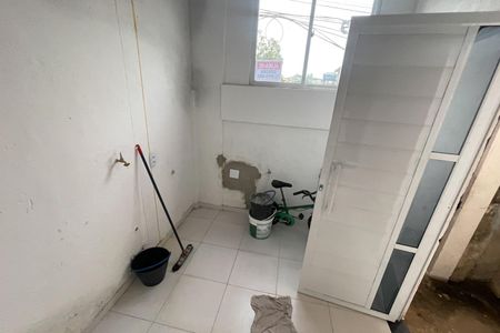 Casa para alugar com 80m², 1 quarto e sem vagaÁrea de Serviço