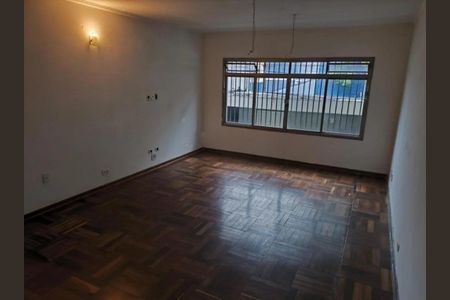 Casa para alugar com 151m², 4 quartos e 2 vagas