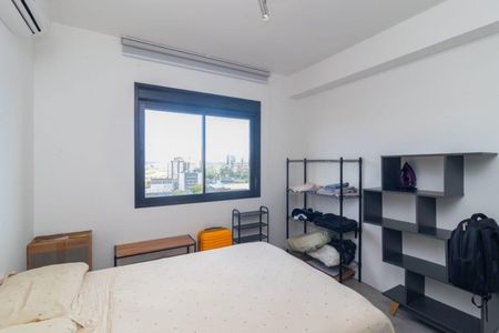 Quarto  de apartamento para alugar com 1 quarto, 30m² em Azenha, Porto Alegre