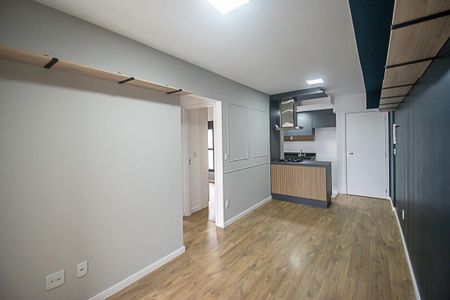 Apartamento à venda com 53m², 2 quartos e 1 vaga Apartamento à venda com 53m², 2 quartos e 1 vagaSala