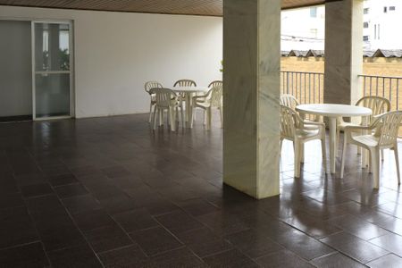 Apartamento para alugar com 97m², 2 quartos e 1 vagaÁrea comum - Salão de festas