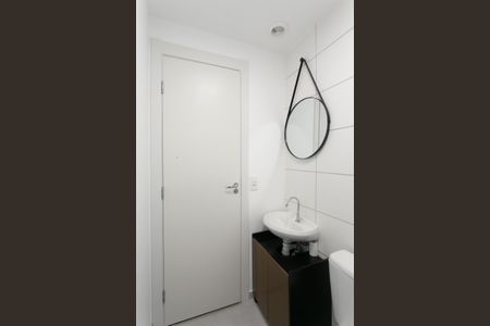 Apartamento à venda com 45m², 2 quartos e 1 vaga Apartamento à venda com 45m², 2 quartos e 1 vagaBanheiro