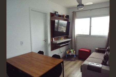 Sala de apartamento para alugar com 2 quartos, 38m² em Vila Pierina, São Paulo