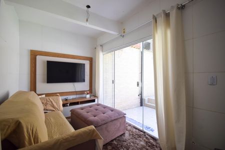 Apartamento para alugar com 69m², 2 quartos e sem vagaSala