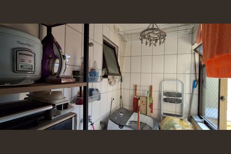 Apartamento à venda com 67m², 2 quartos e 1 vaga Apartamento à venda com 67m², 2 quartos e 1 vagaÁrea de Serviço