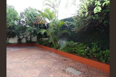 Casa para alugar com 464m², 7 quartos e 5 vagas