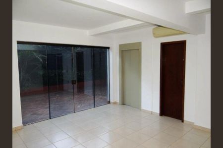 Casa para alugar com 7 quartos, 464m² em Belvedere, Belo Horizonte