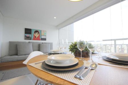 Apartamento para alugar com 1 quarto, 56m² em Vila Nova Conceição, São Paulo