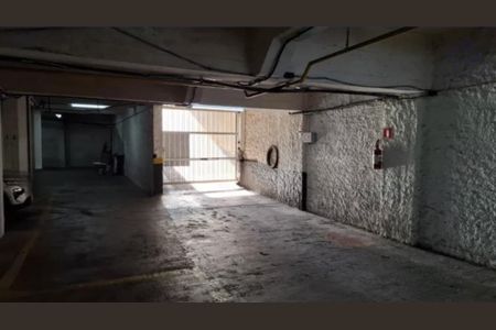 Apartamento à venda com 100m², 2 quartos e 1 vagaFoto 06