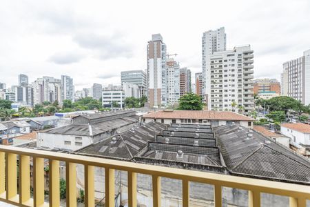 Apartamento para alugar com 27m², 1 quarto e sem vaga Apartamento para alugar com 27m², 1 quarto e sem vagaVaranda