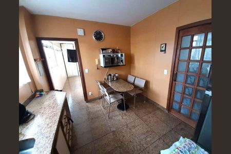 Apartamento à venda com 270m², 4 quartos e 5 vagas