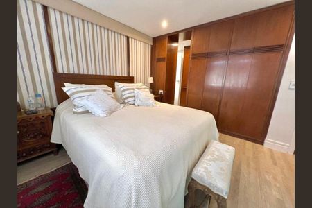 Apartamento à venda com 3 quartos, 325m² em Campo Belo, São Paulo