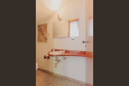 Lavabo de apartamento à venda com 3 quartos, 166m² em Sumaré, São Paulo