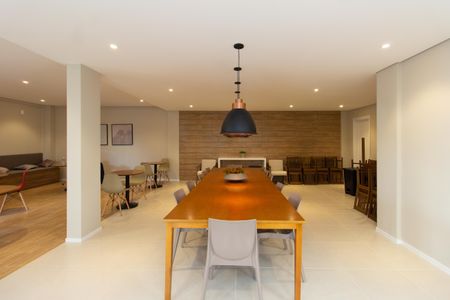 Apartamento para alugar com 36m², 2 quartos e 1 vagaÁrea comum - Salão de festas