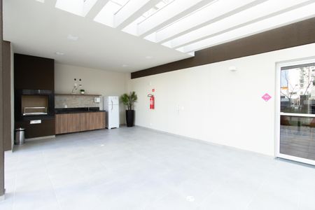 Apartamento para alugar com 36m², 2 quartos e 1 vagaÁrea comum - Churrasqueira