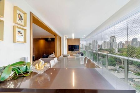 Apartamento à venda com 134m², 3 quartos e 2 vagas