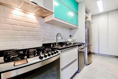 Apartamento à venda com 134m², 3 quartos e 2 vagas